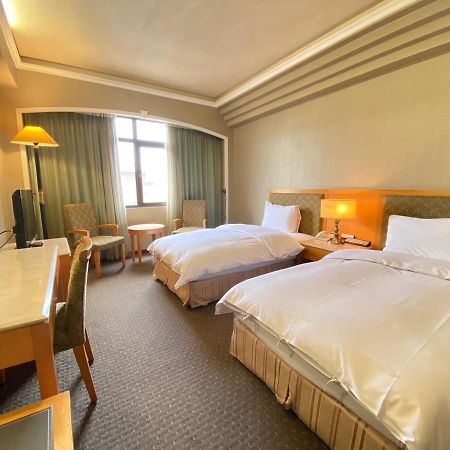 יואנלין Ardi Hotel מראה חיצוני תמונה