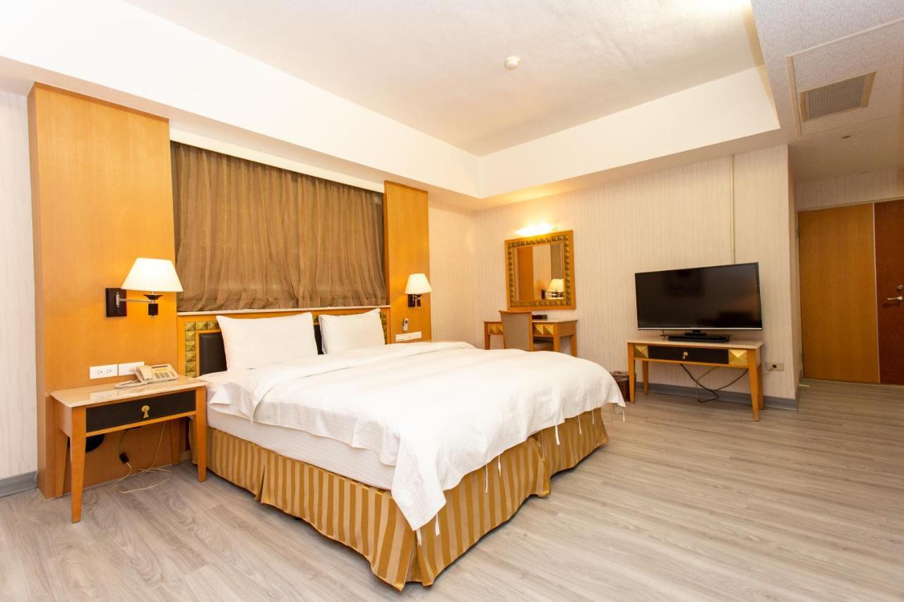 יואנלין Ardi Hotel מראה חיצוני תמונה