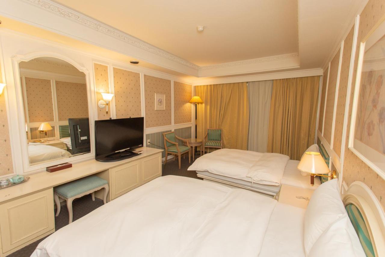 יואנלין Ardi Hotel מראה חיצוני תמונה