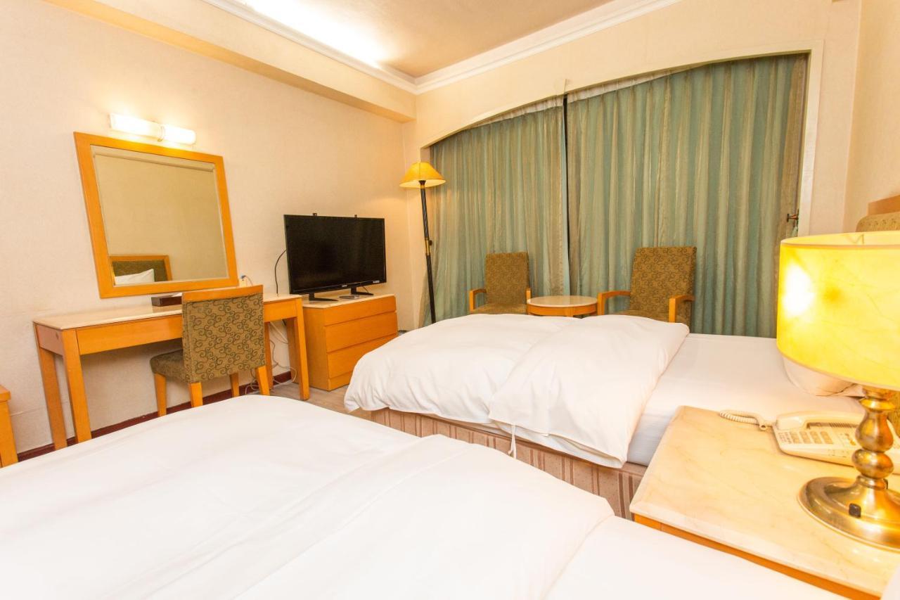 יואנלין Ardi Hotel מראה חיצוני תמונה