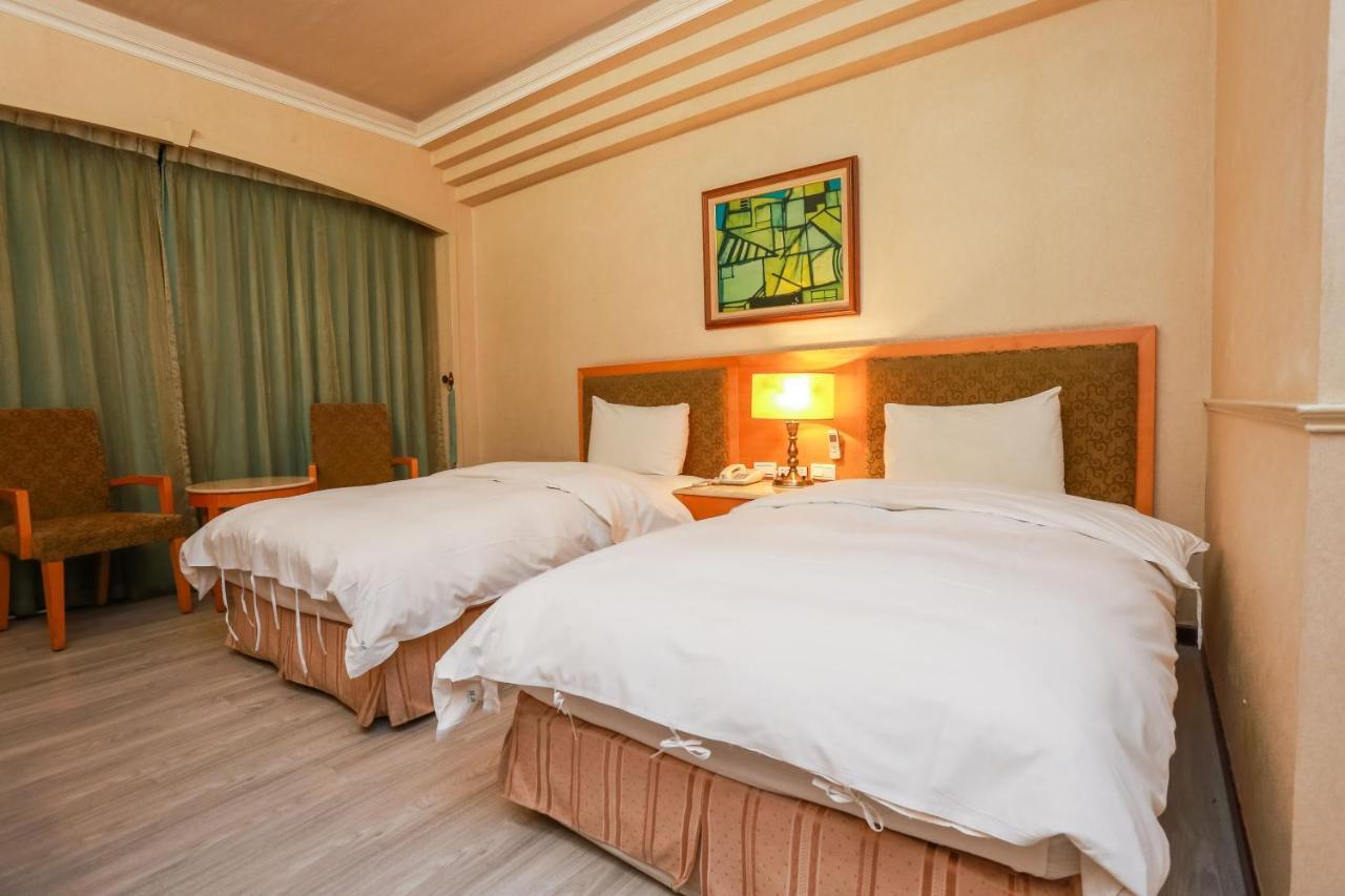 יואנלין Ardi Hotel מראה חיצוני תמונה