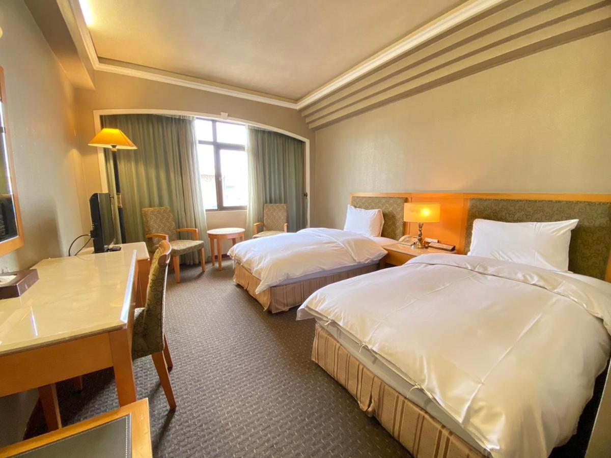 יואנלין Ardi Hotel מראה חיצוני תמונה