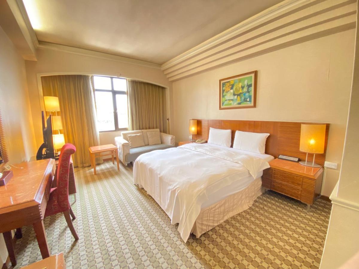 יואנלין Ardi Hotel מראה חיצוני תמונה