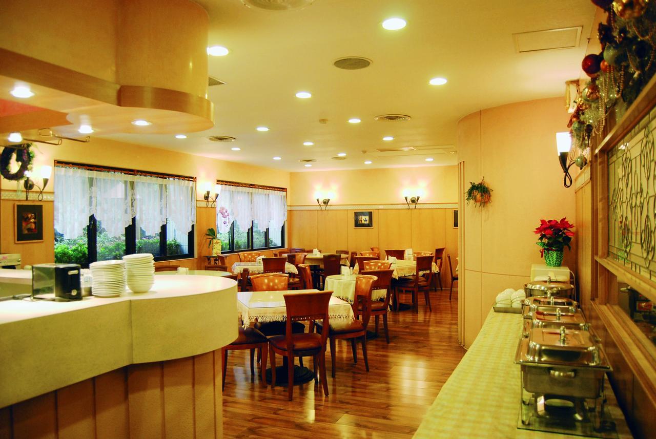 יואנלין Ardi Hotel מראה חיצוני תמונה